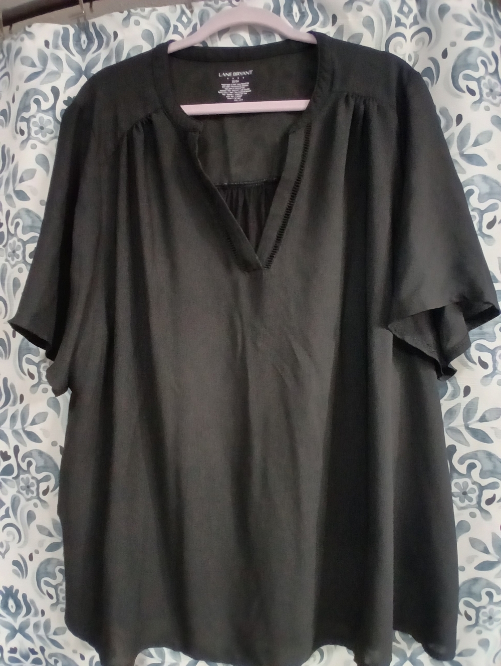 Lane Bryant Black V-Neck Flutter Sleeve Tunic